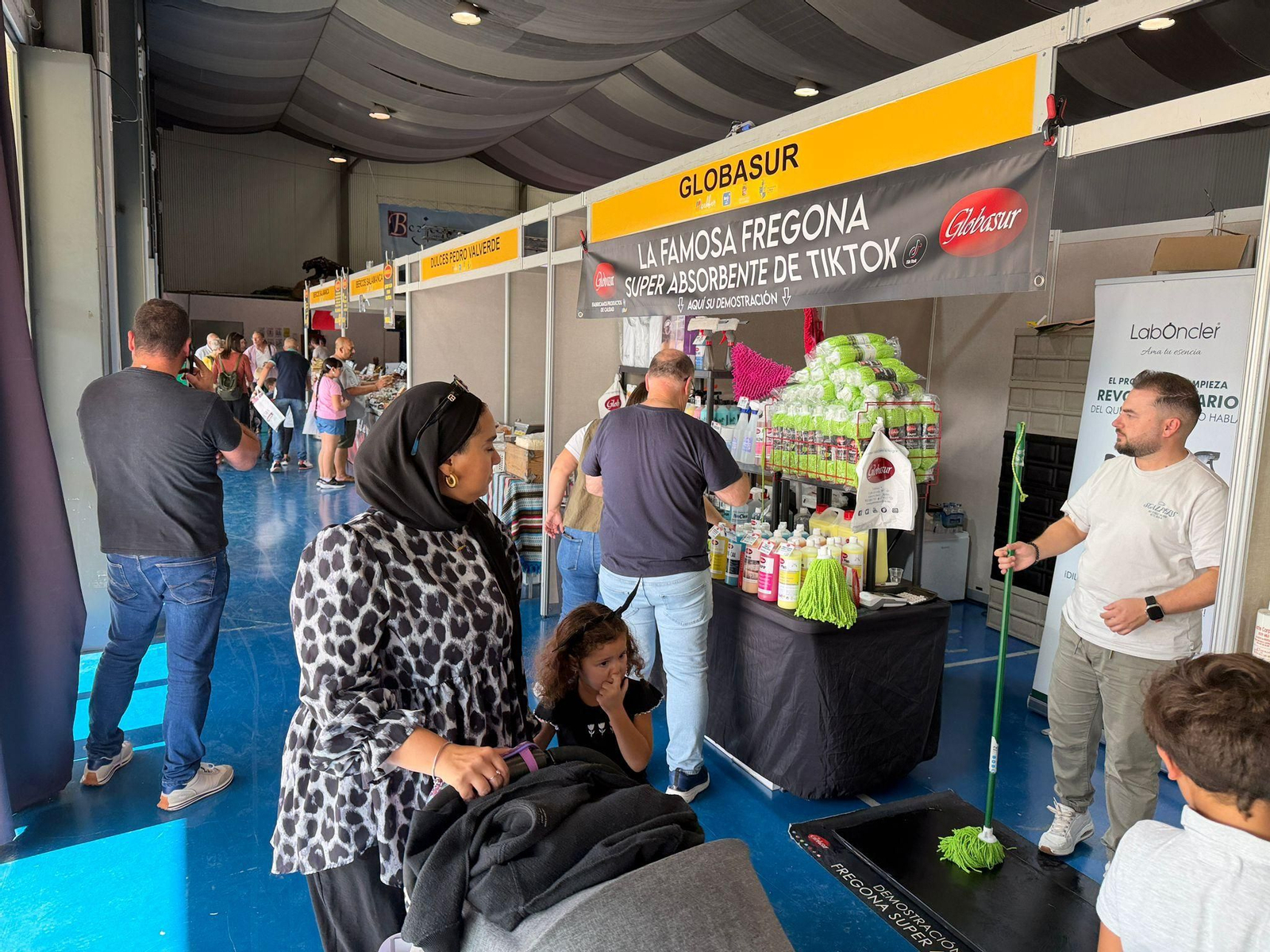 Berja cumple un cuarto de siglo como dinamizador comercial de la Alpujarra: así se vive ExpoBerja