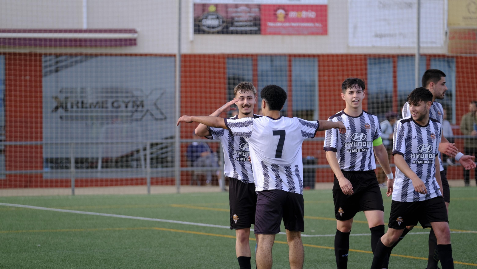 Imágenes del partido de fútbol juvenil La Cañada-Málaga