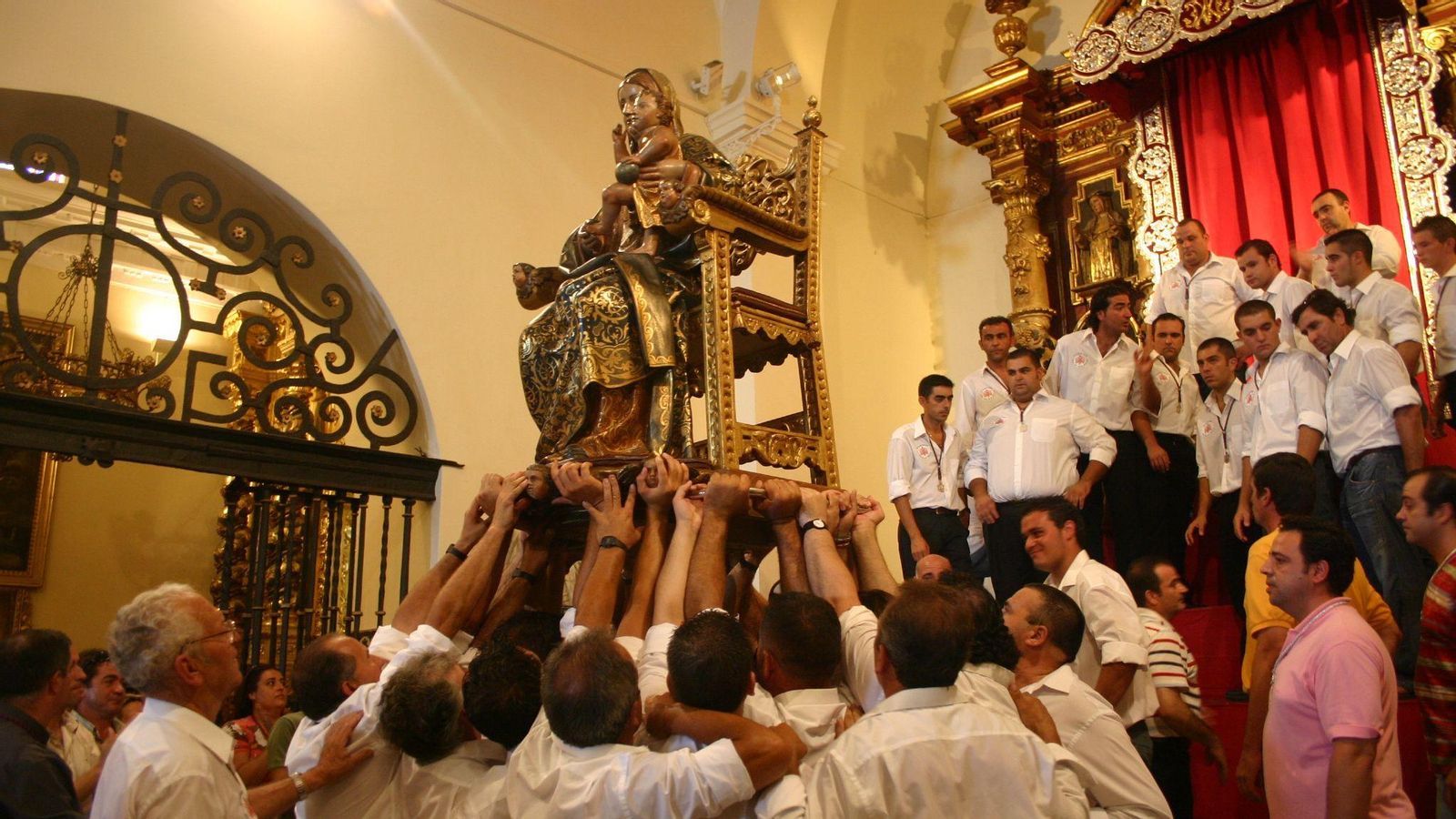 Traslado de Nuestra Señora de la Bella en Lepe