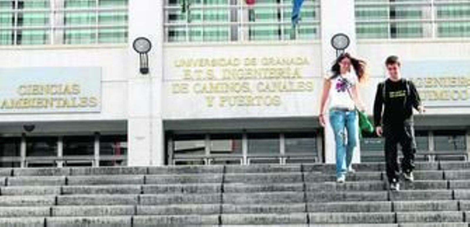 Acceso a la Escuela Técnica Superior de Ingeniería de Caminos, Canales y Puertos