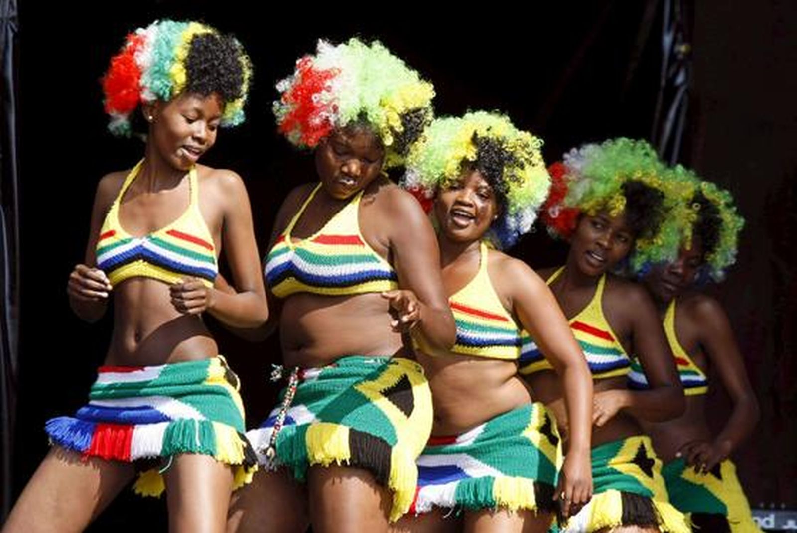 Una fiesta de música y color abre oficialmente el Mundial de Sudáfrica 2010.

Foto: Efe
