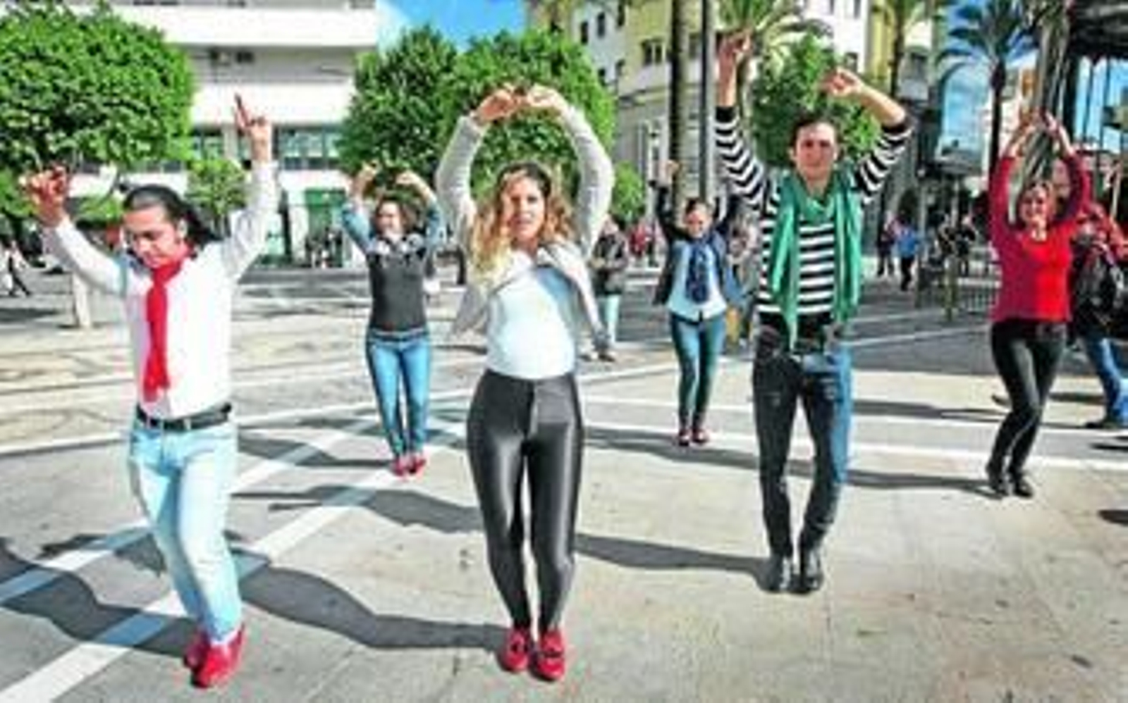 Uno de los flashmob celebrados en los últimos años en la ciudad para conmemorar el Día del Flamenco en Andalucía.