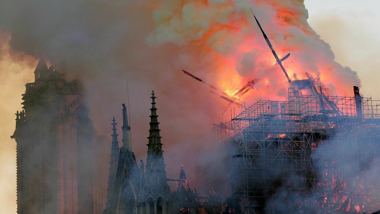 Notre Dame, presa de las llamas