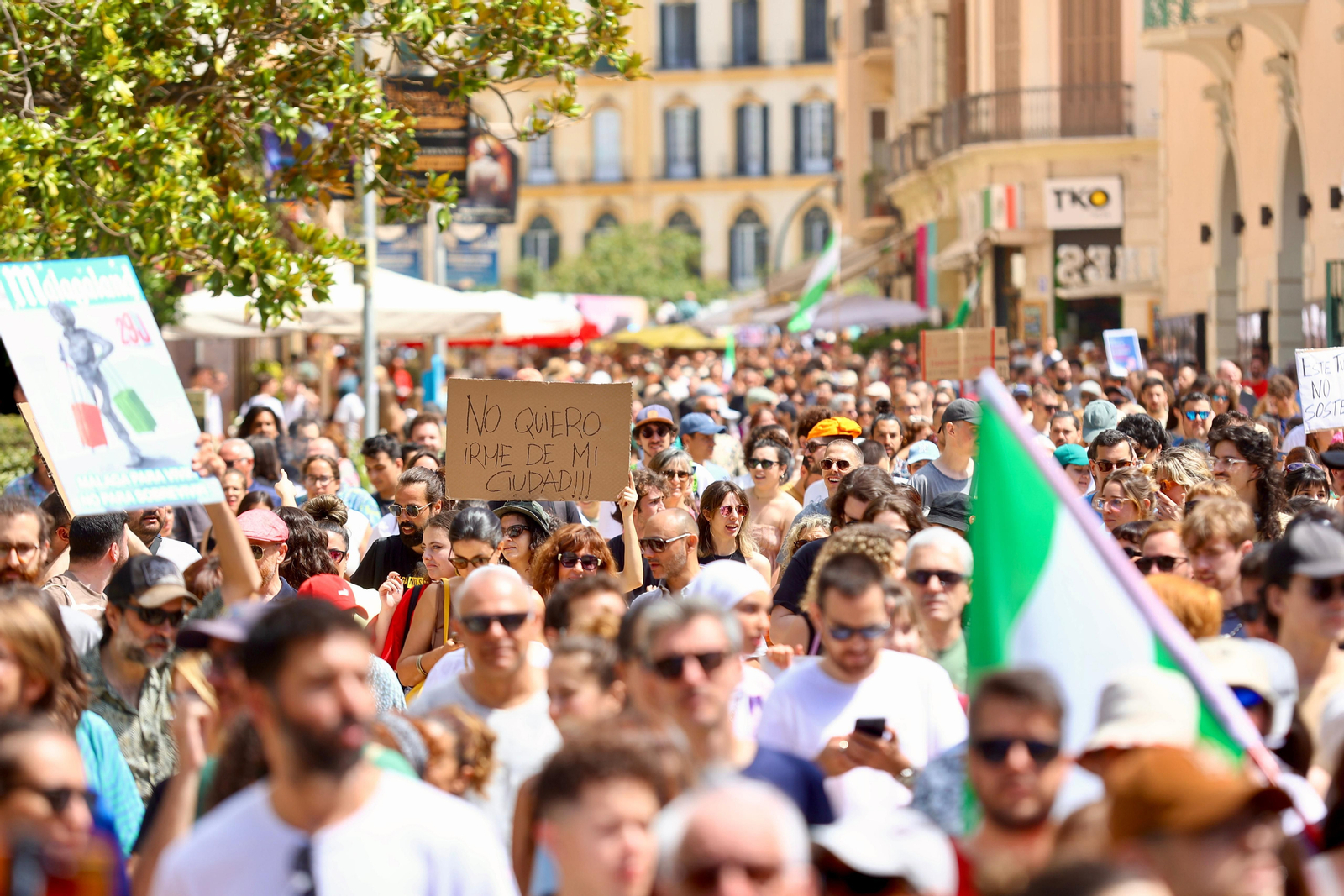 Málaga clama por una ciudad donde poder vivir y no sobrevivir