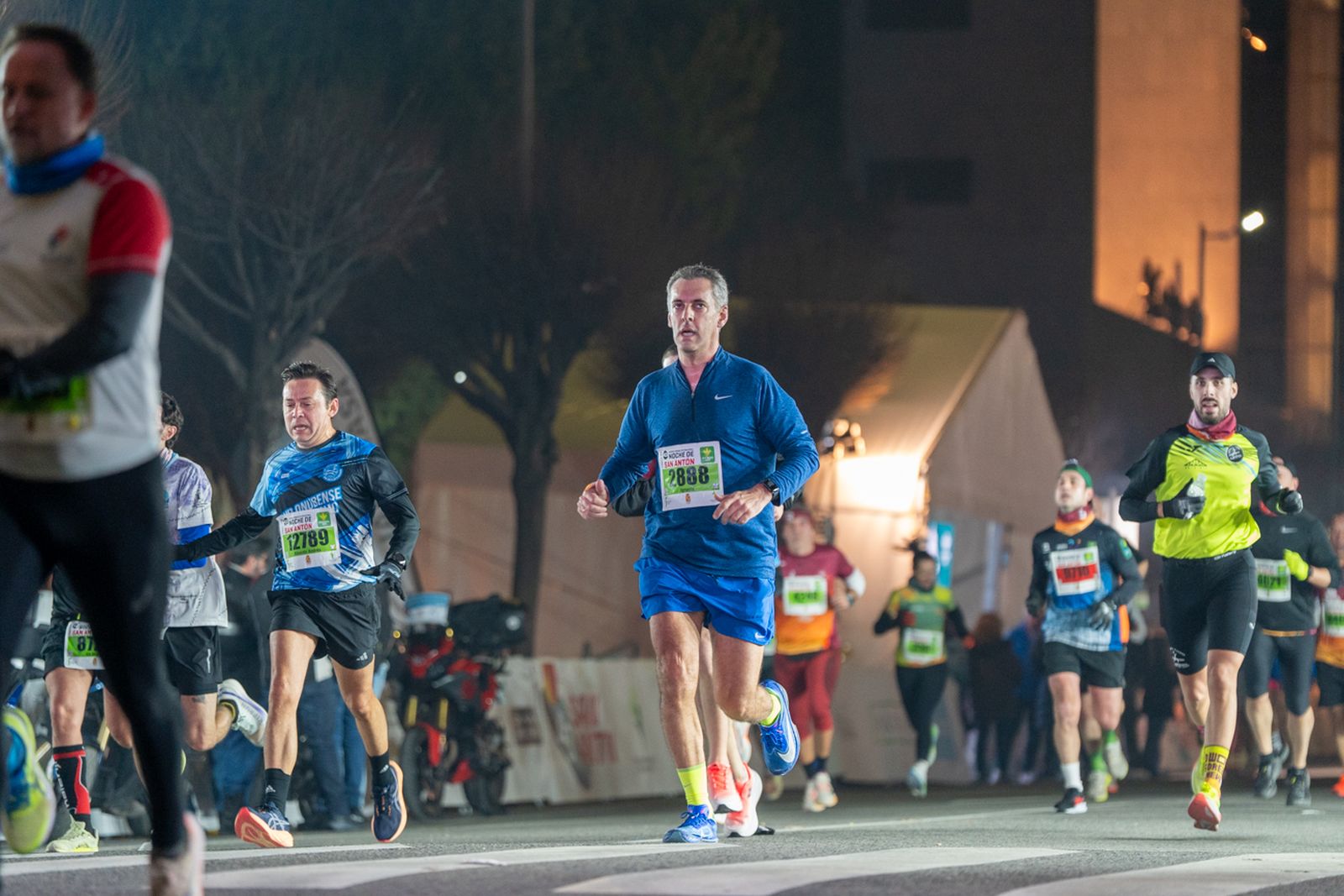 En imágenes: búscate en tu llegada a meta de la Carrera de San Antón 2026 (7)