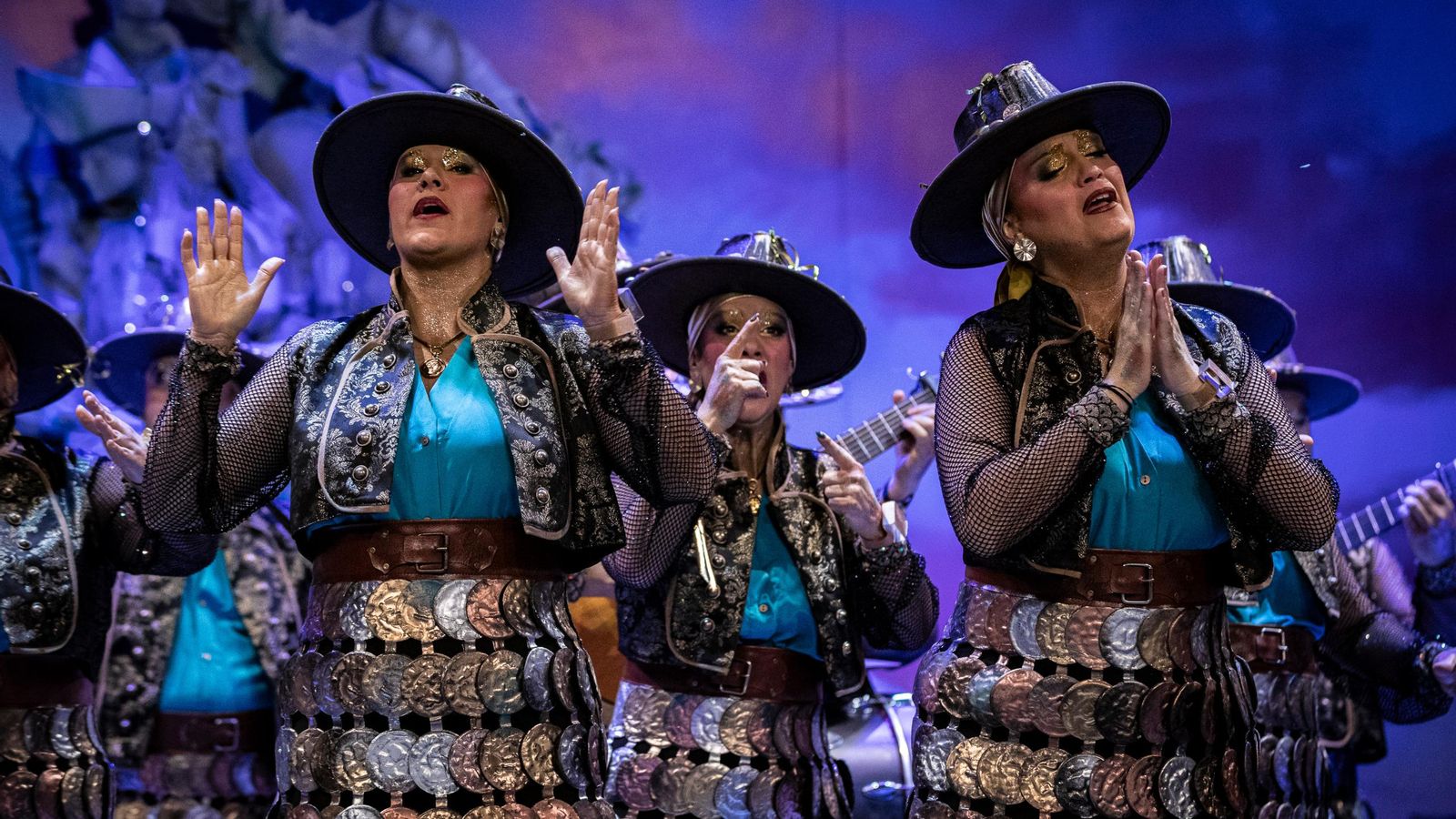 Búscate entre las mejores imágenes de la tercera sesión de cuartos de final del COAC 2025