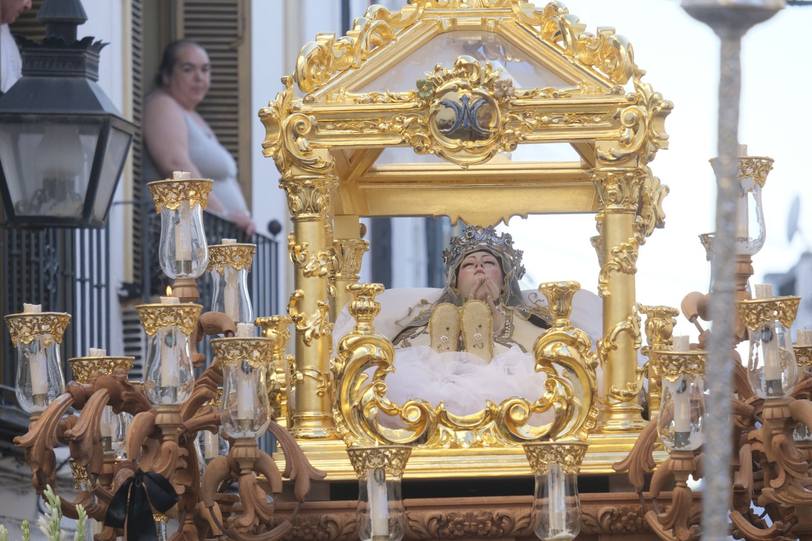 La procesión de la Virgen de Acá por las calles de Córdoba, en imágenes