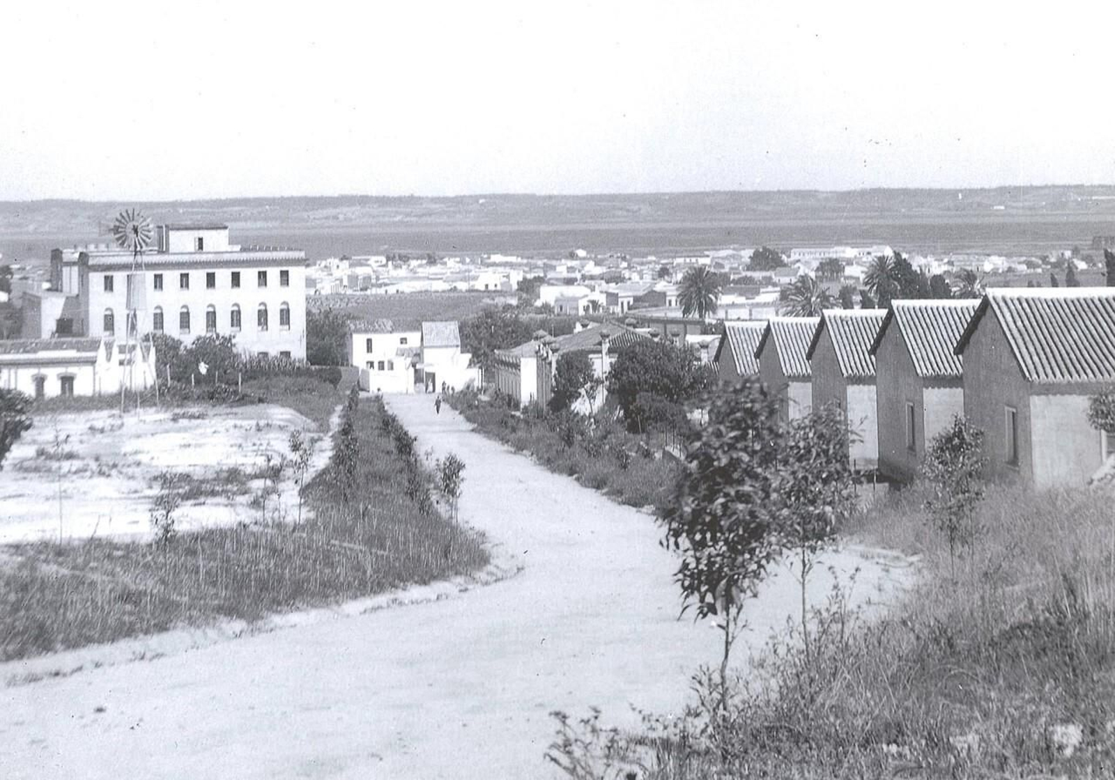 Las Adoratrices desde El Conuqero, en una foto de los años cuarentas del siglo pasado.