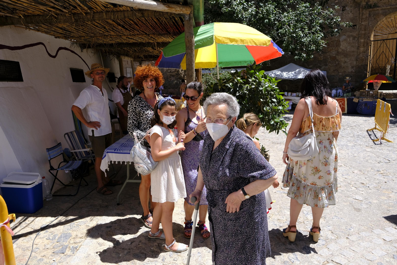 Fotogalería del ecomercado de Almócita. Almería