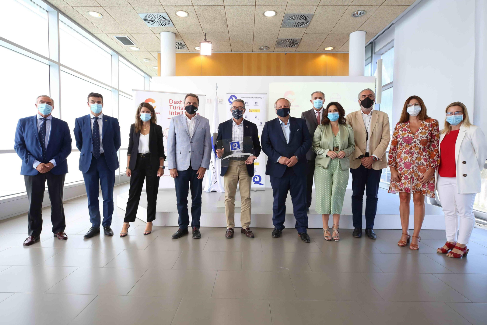 Acto de entrega de reconocimiento de calidad turística a la Costa del Sol.