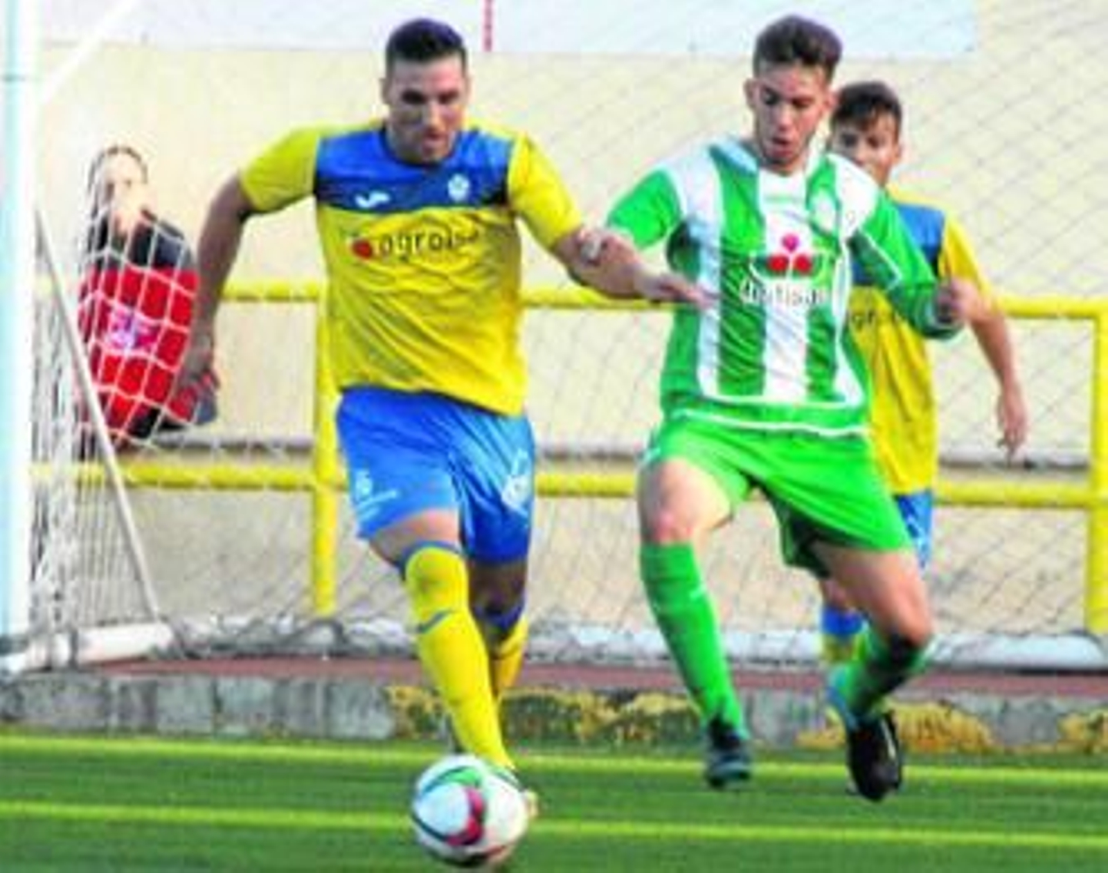 Atarfeño y hueteños necesitan los puntos para acercarse a sus objetivos.