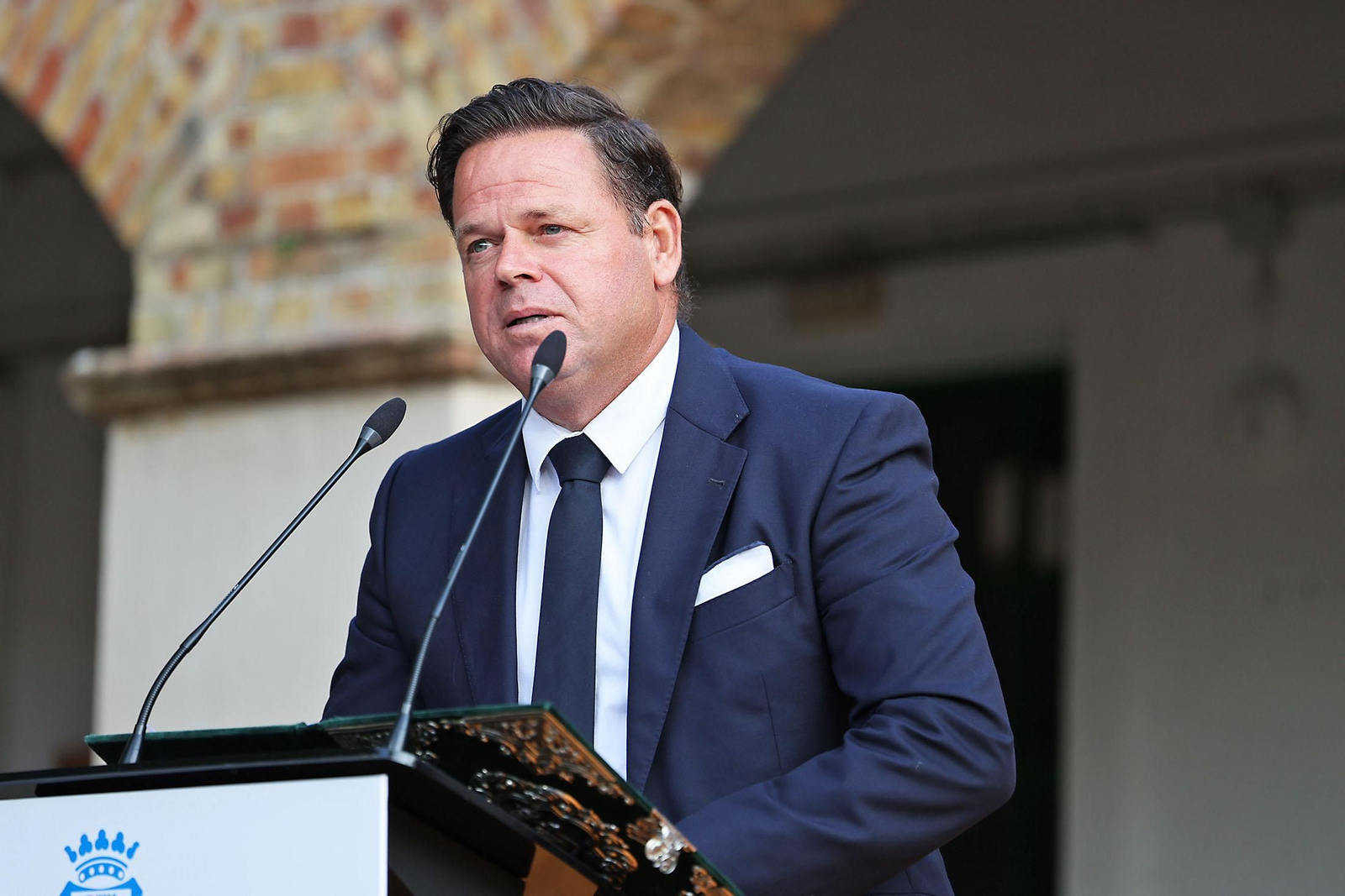 Imágenes del Pregón taurino de las Fiestas Colombinas 2025 a cargo de Luis Carlos Sáenz de la Torre
