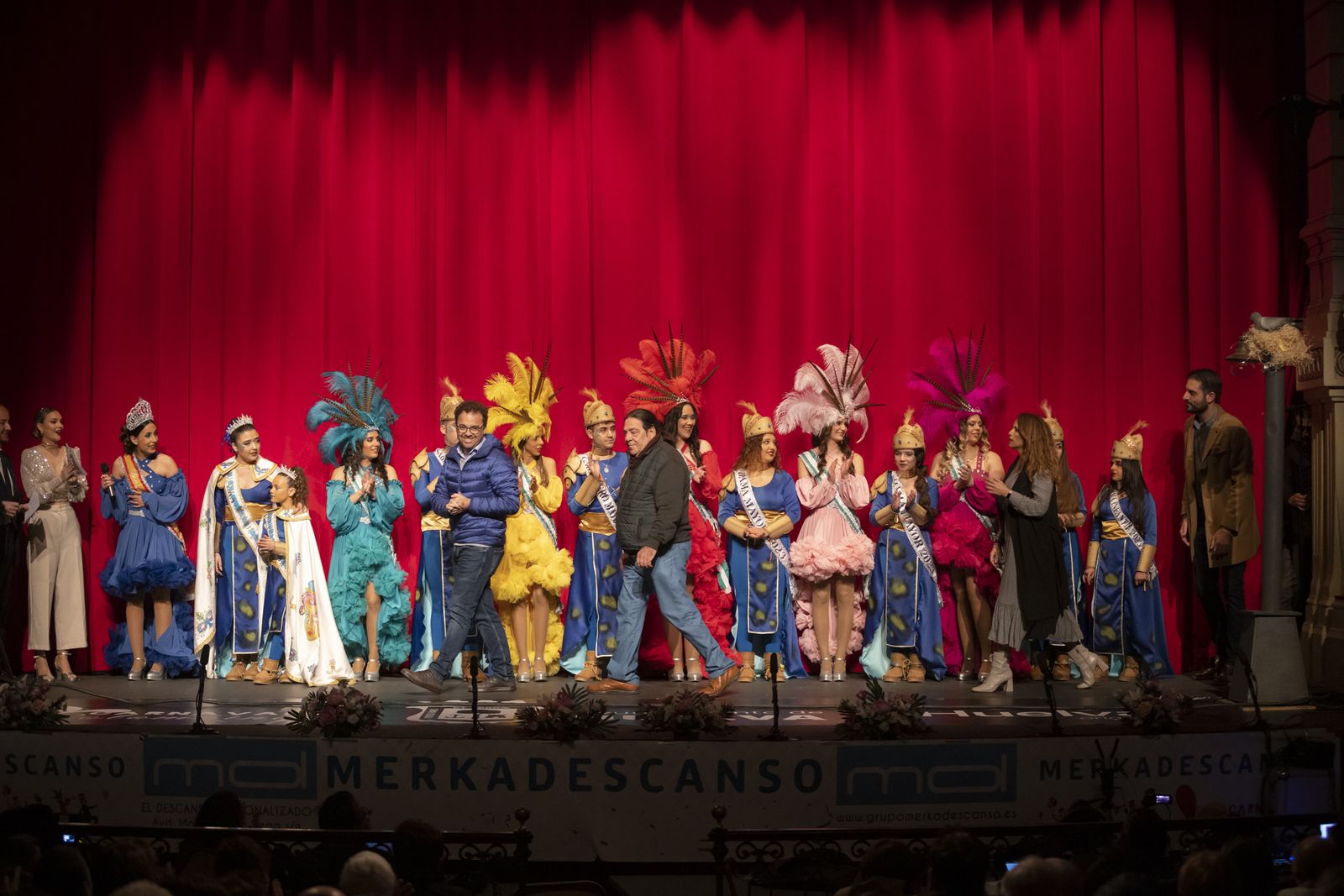 Ambiente en el tercer día de semifinal del Carnaval Colombino
