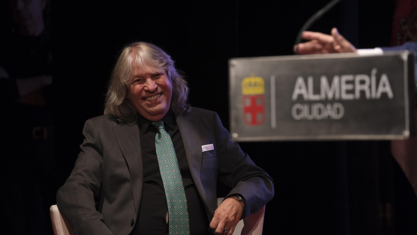 El cantaor José Mercé ya es Hijo Adoptivo de la Ciudad de Almería, en imágenes