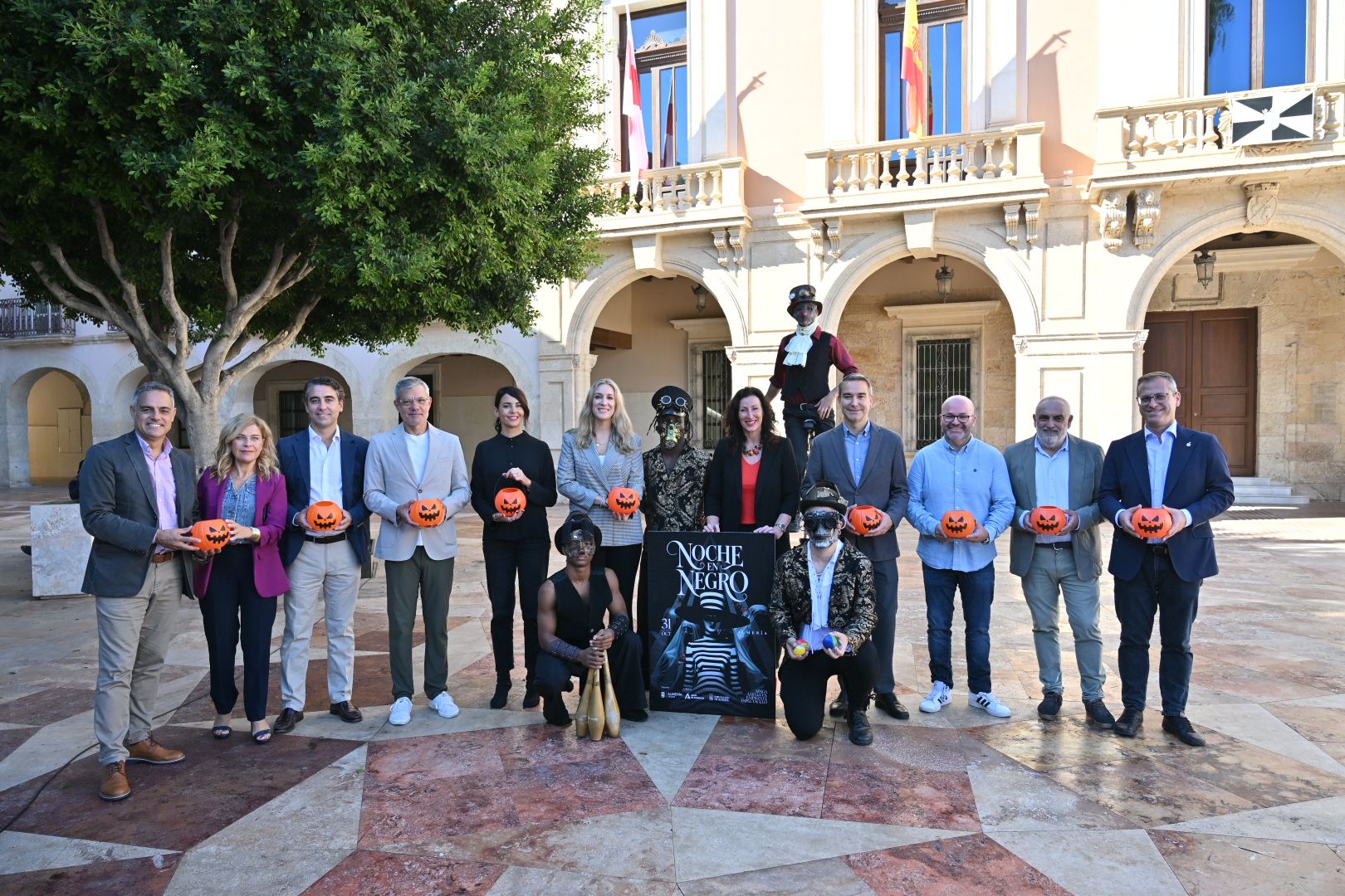 Almería celebra el sábado la Noche en Negro con más de una treintena de actividades