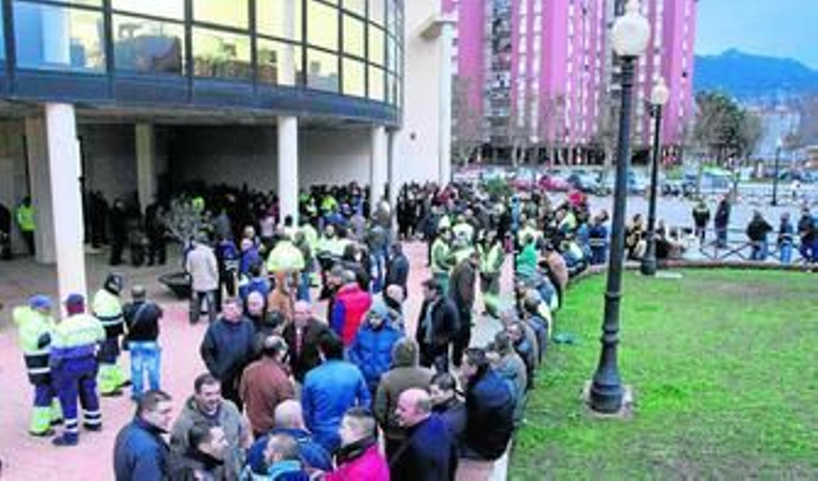 Trabajadores municipales, en la concentración del pasado 25 de enero.