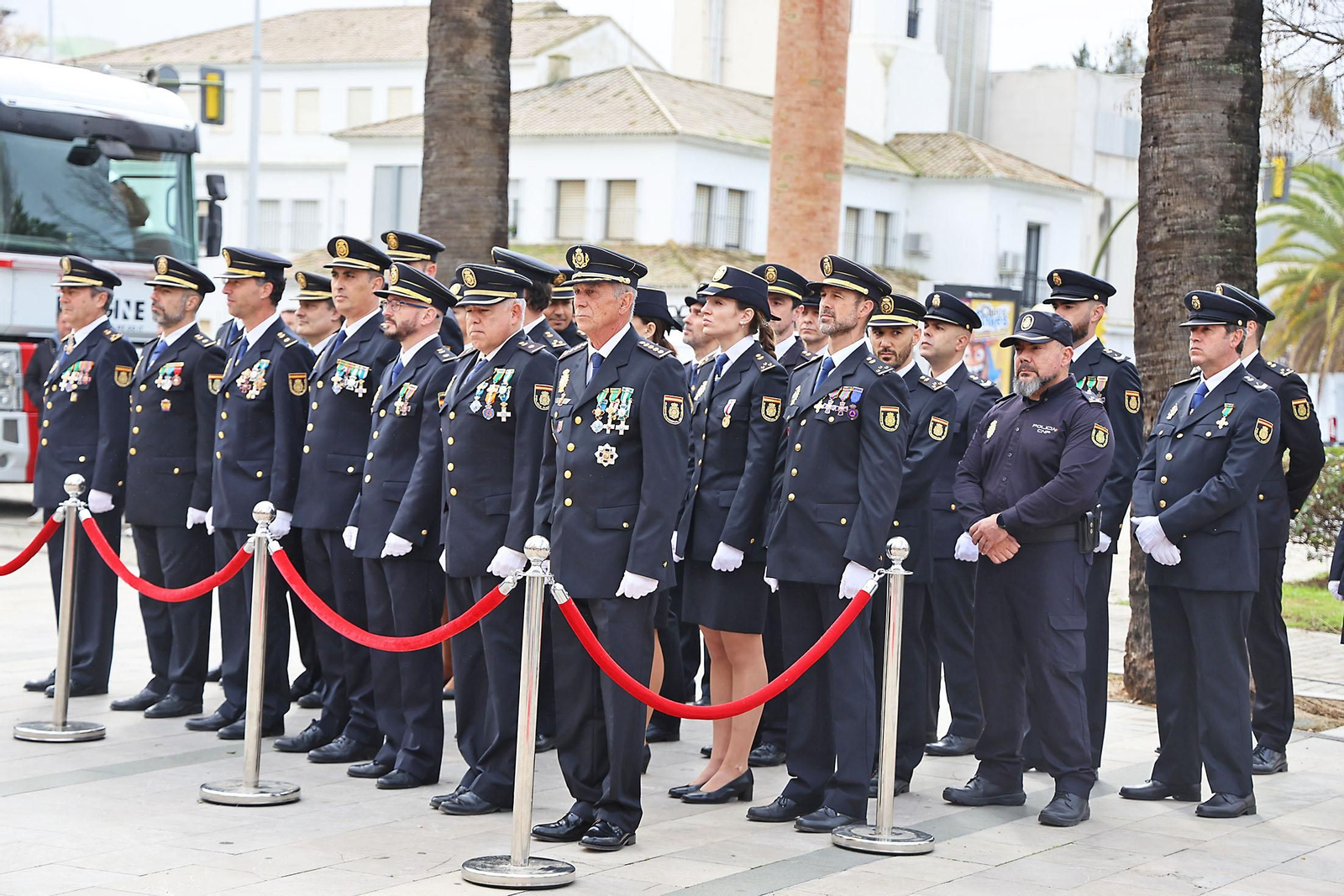 Imágenes del homenaje a a la Policía Nacional en su 201 aniversario