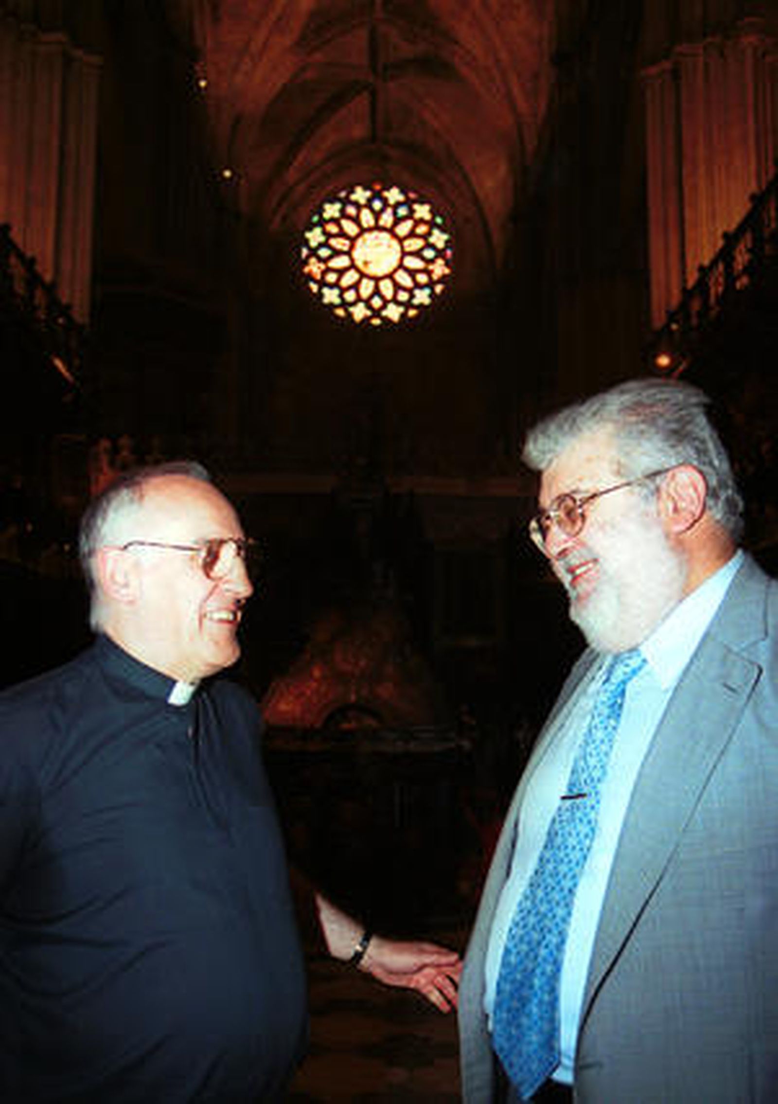 Con el maestro organista José Enrique Ayarra, en la Catedral de Sevilla./ Juan Carlos Vázquez