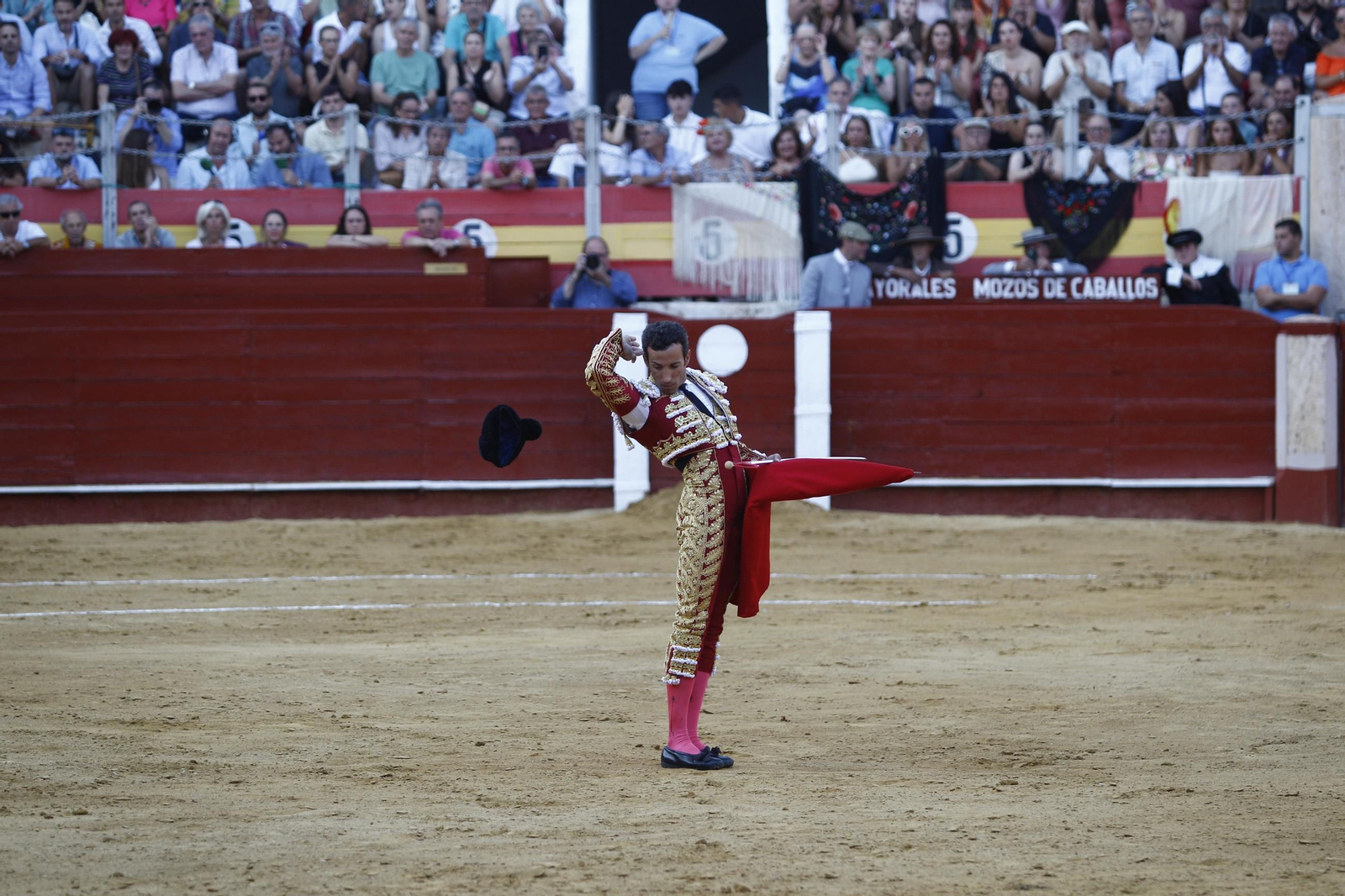 Las mejores imágenes de los toreros Fortes, Juan Ortega y David de Miranda en la Feria de Almería 2025