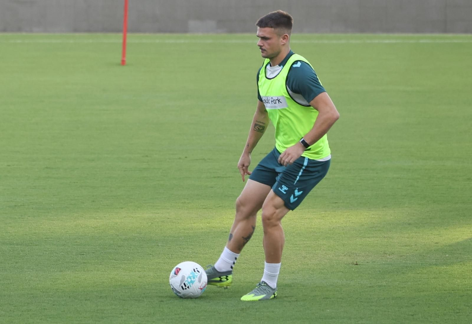 Málaga CF-Cádiz: Izan Merino sigue al margen del equipo