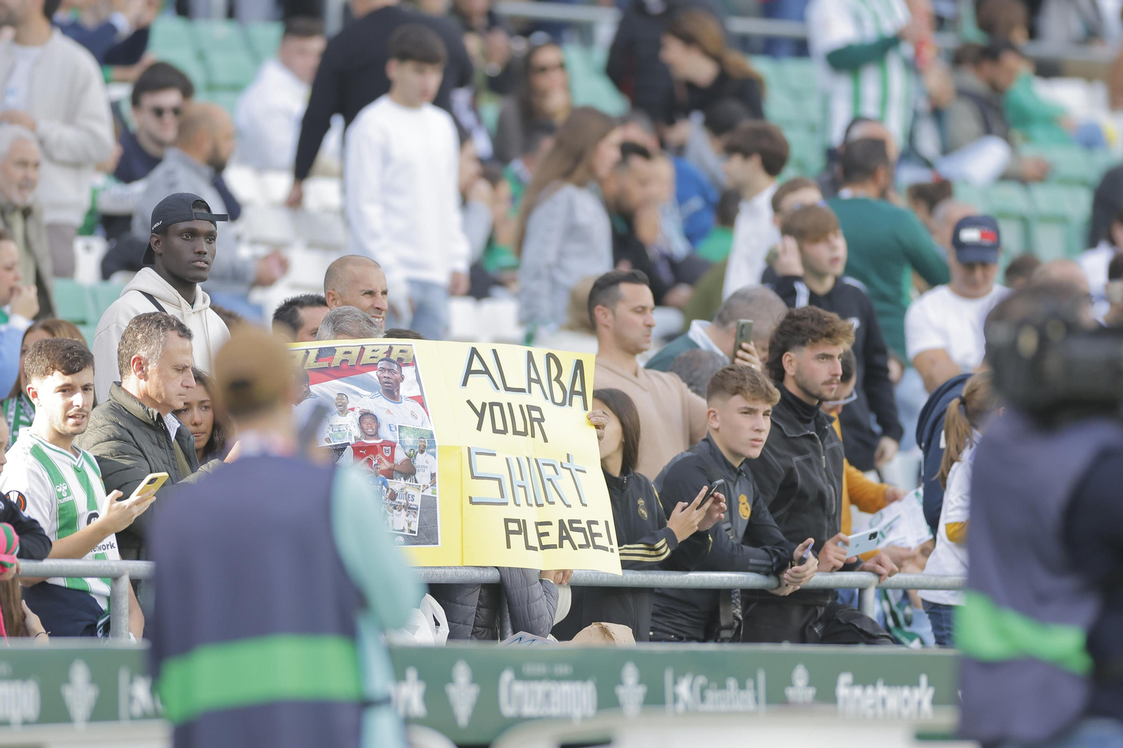Búscate en las fotos del Betis-Real Madrid
