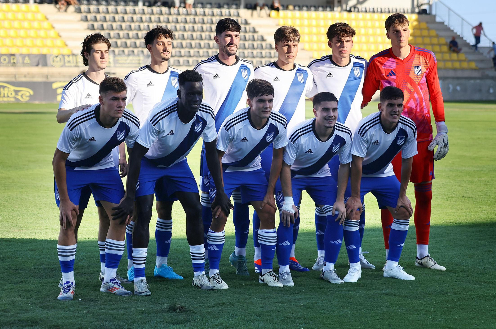 Imágenes del San Roque de Lepe-Atlético Onubense