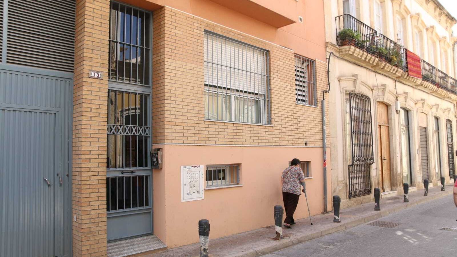 El crimen de la calle Almedina de Almería, en imágenes