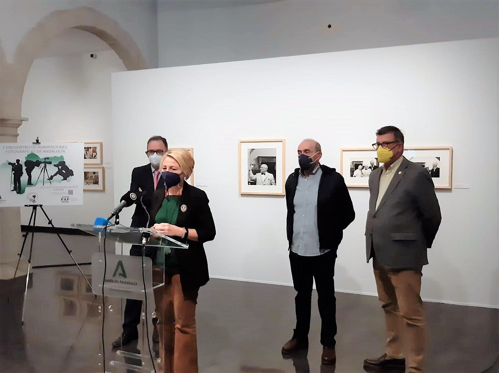 Eloisa Cabrera, delegada de Cultura y Patrimonio Histórico, ayer, durante la presentación del Encuentro en el CAF.