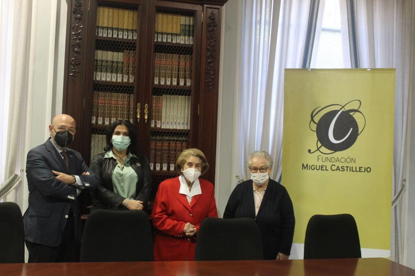 Reunión entre la delegada de Servicios Sociales y la Fundación Miguel Castillejo