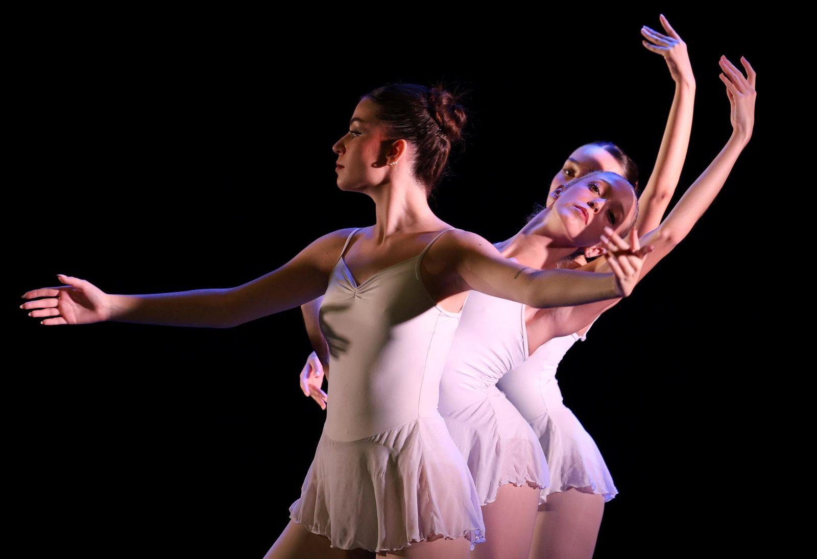 La danza alza el vuelo en el Conservatorio Ángel Pericet de Málaga, en imágenes