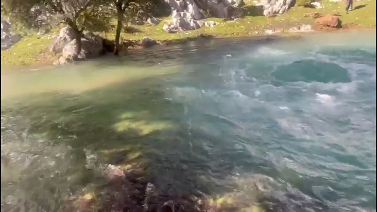 La Sima de la Olla 'revienta' en Grazalema tras los últimos temporales