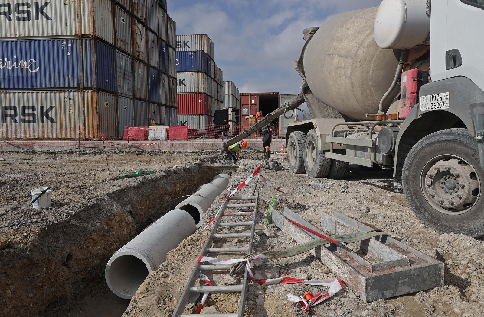 Fotos del proyecto de asfaltado de APM Terminals Algeciras.