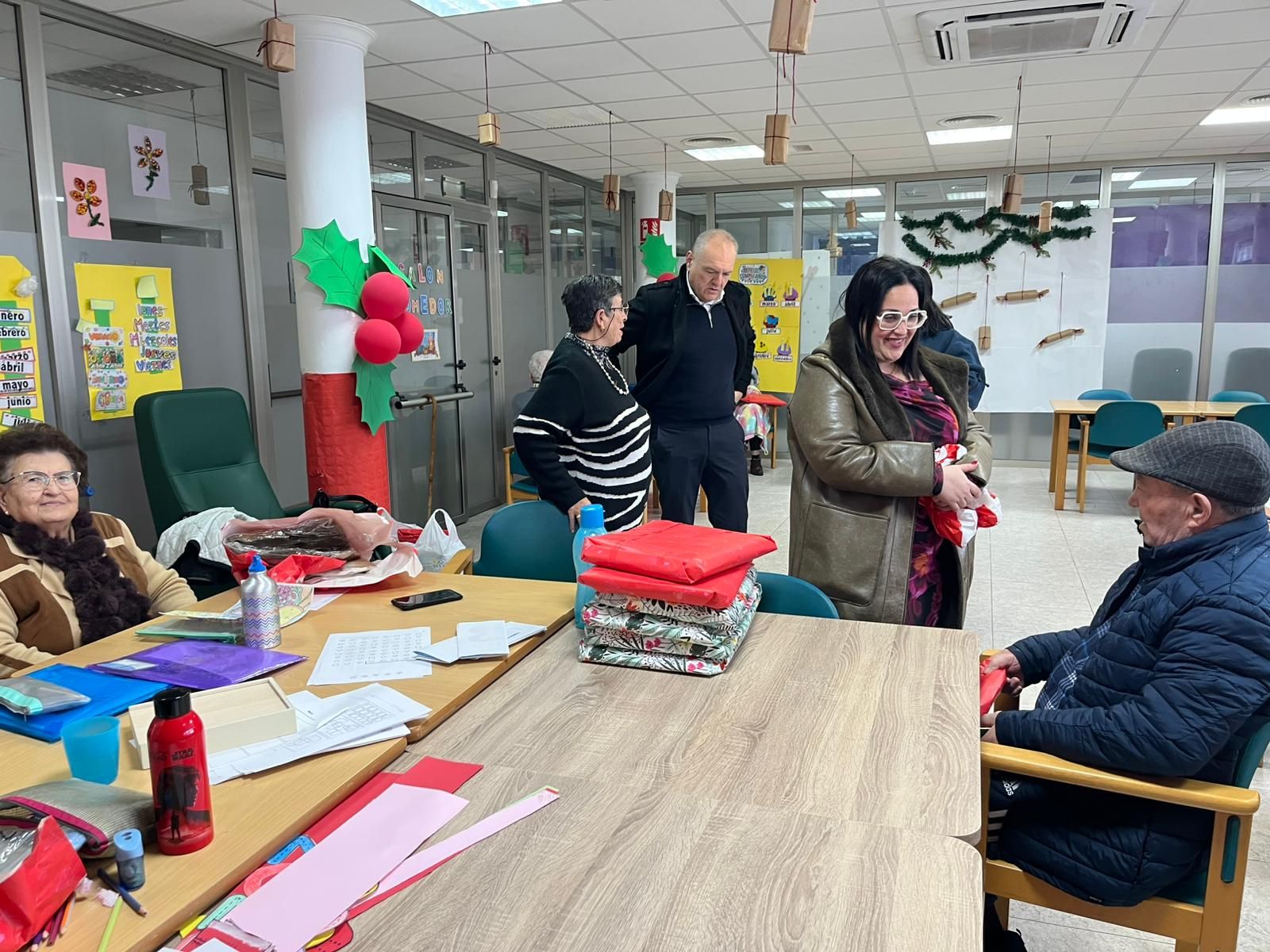 La mágica cabalgata de los Reyes Magos en Cuevas del Almanzora, en imágenes