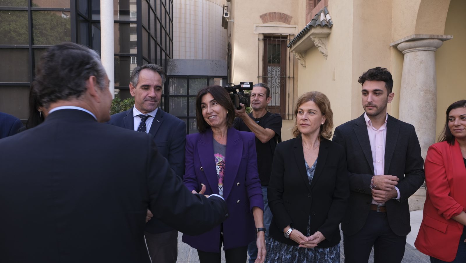 Imágenes de la visita del Consejero de Presidencia, Antonio Sanz, a la Alcaldía de Almería