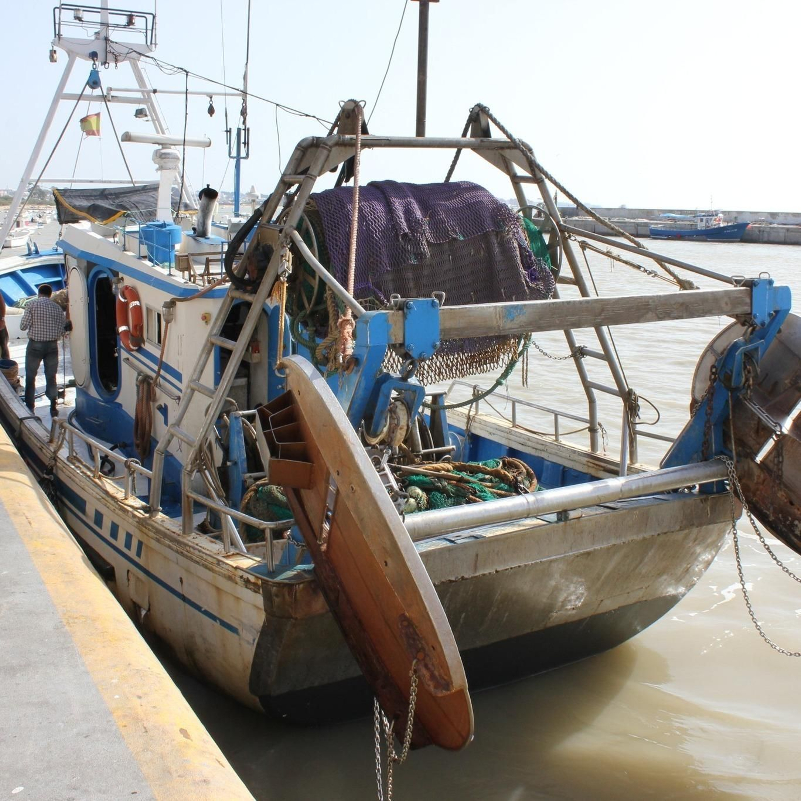 La concentración en defensa de la pesca de arrastre se llevará a cabo en el puerto sanluqueño de Bonanza.