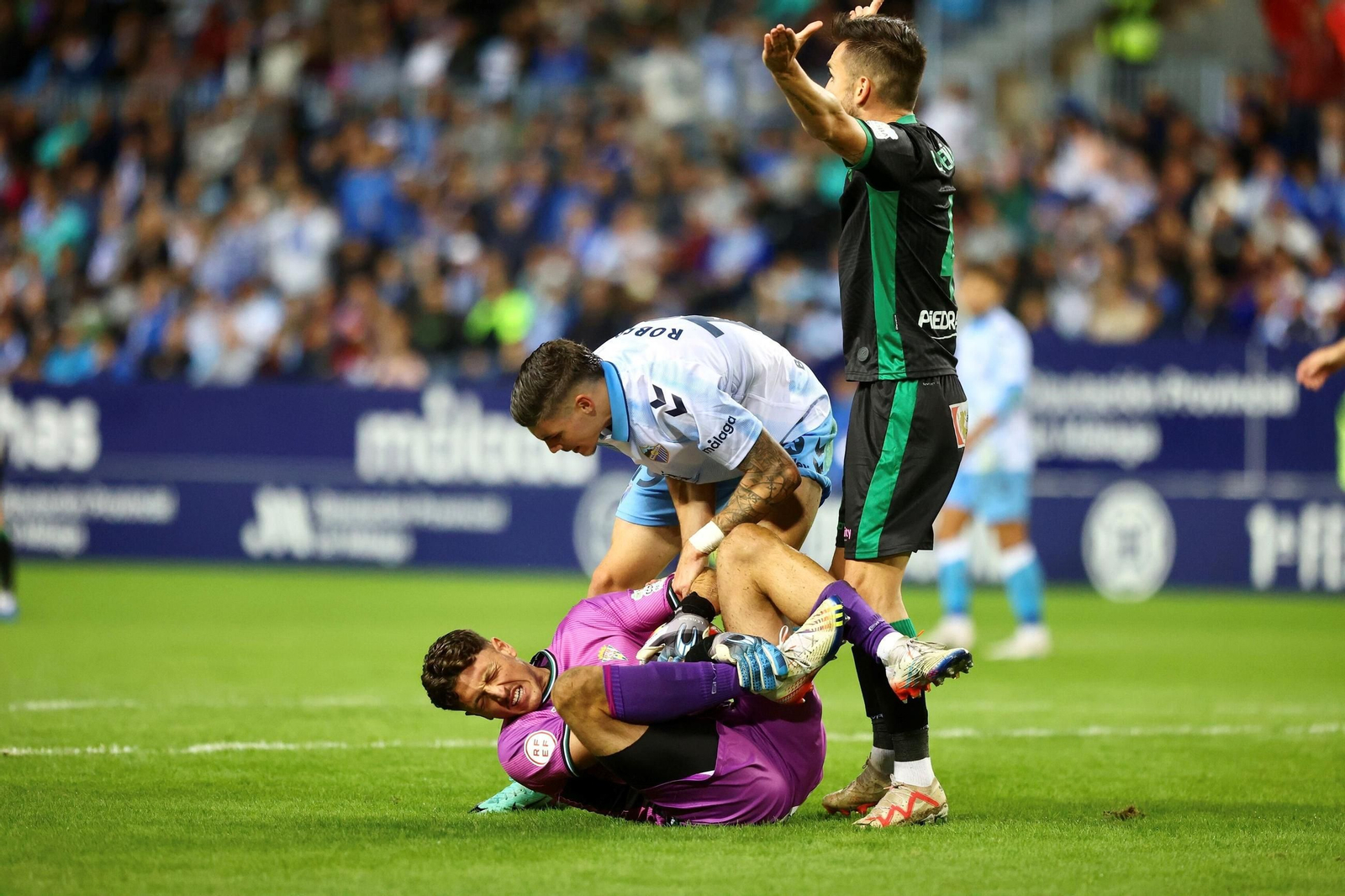Roberto, su paso por el Málaga CF en fotos