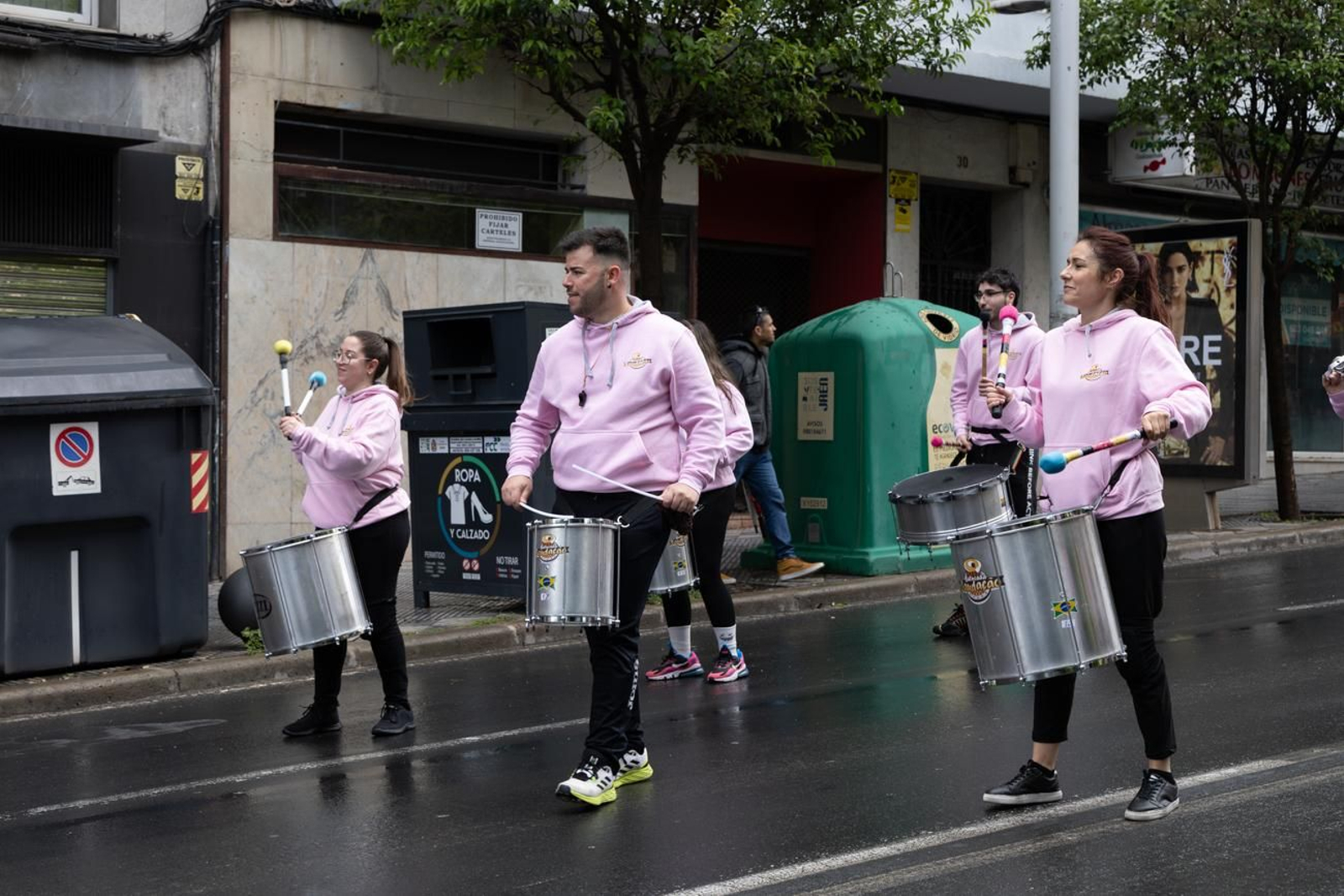 Unas 200 personas han participado en la manifestación por el Día del Trabajo.