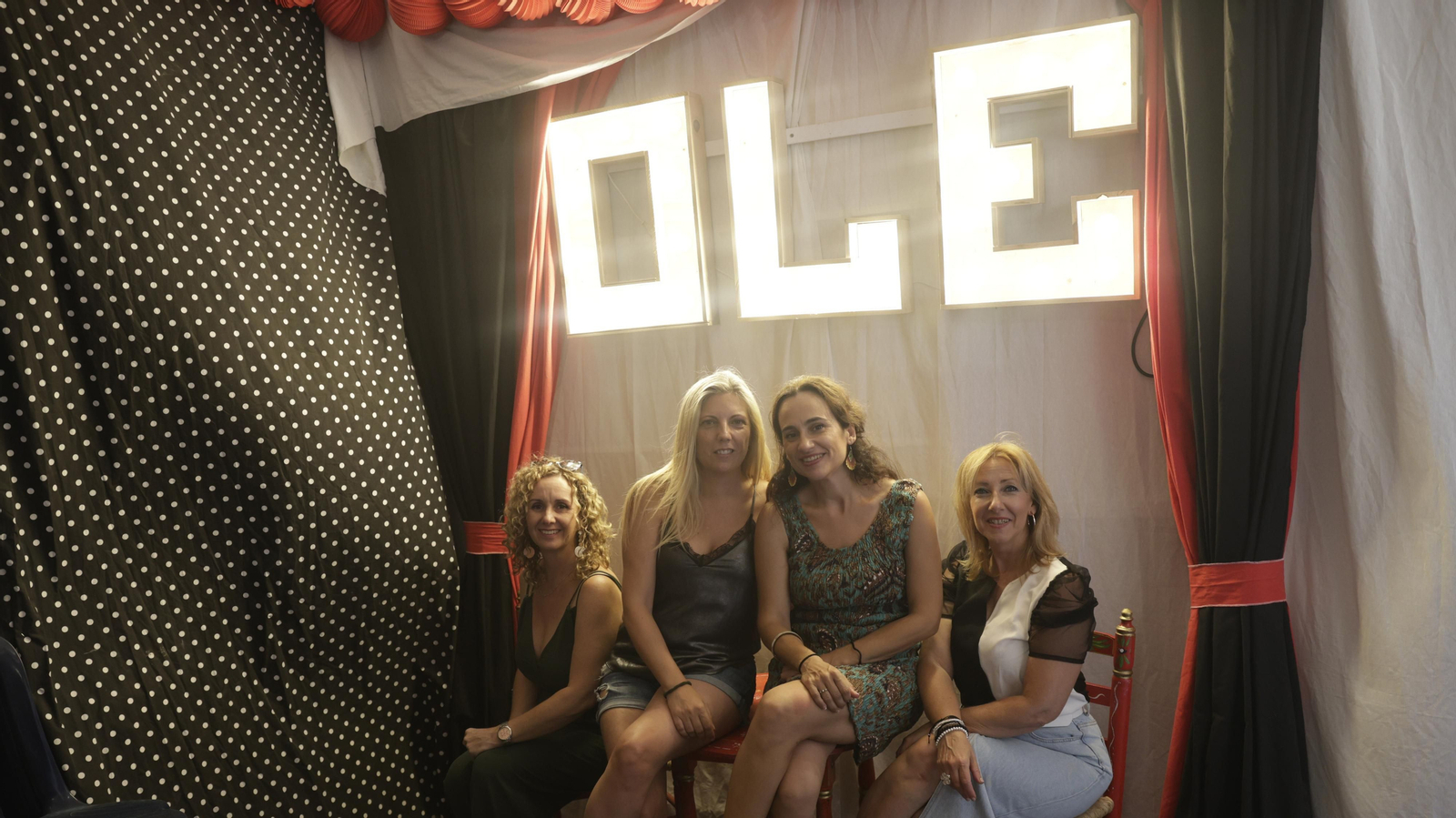 Búscate en las fotos del sábado en la Feria en Tarifa