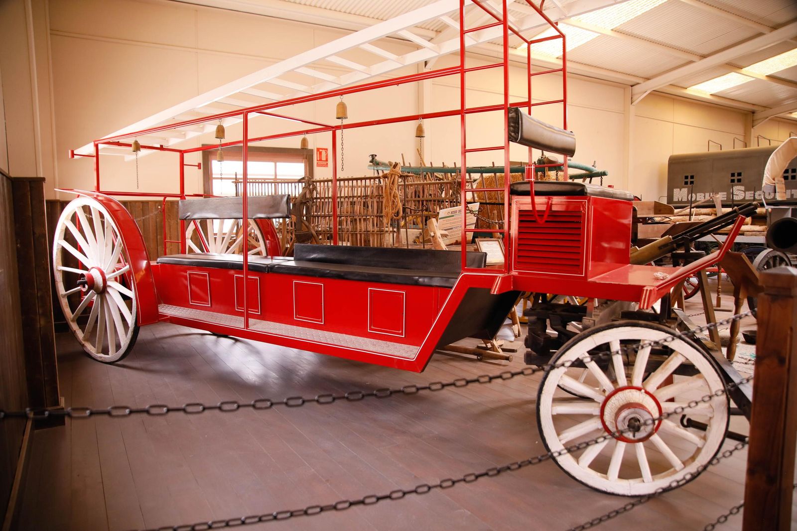 Imágenes del museo a los grandes empresarios y familias históricas de Almería