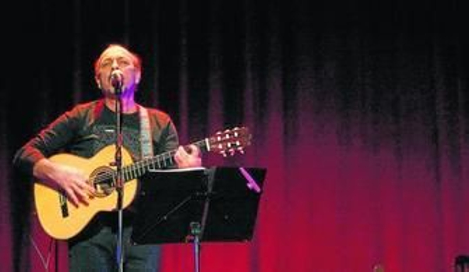 'Pensión Triana' reabre sus puertas