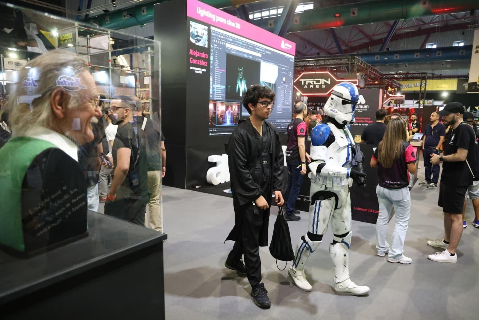 En el interior de la Comic-Con de Málaga en fotos: cómics, figuras y disfraces