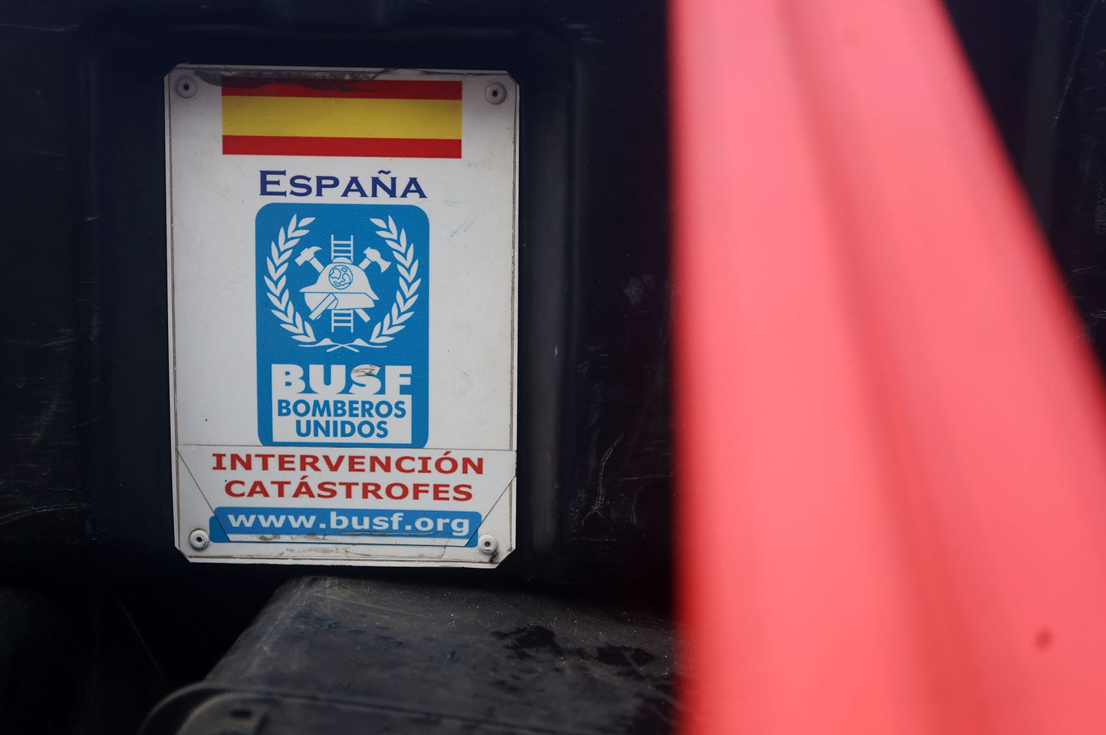 Imágenes de la partida de los bomberos de BUSF Huelva hacia Valencia