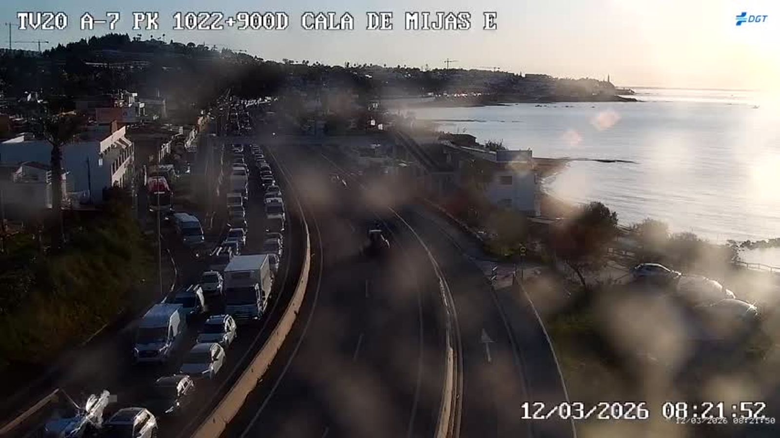 Retenciones en la Cala de Mijas, en la A7.