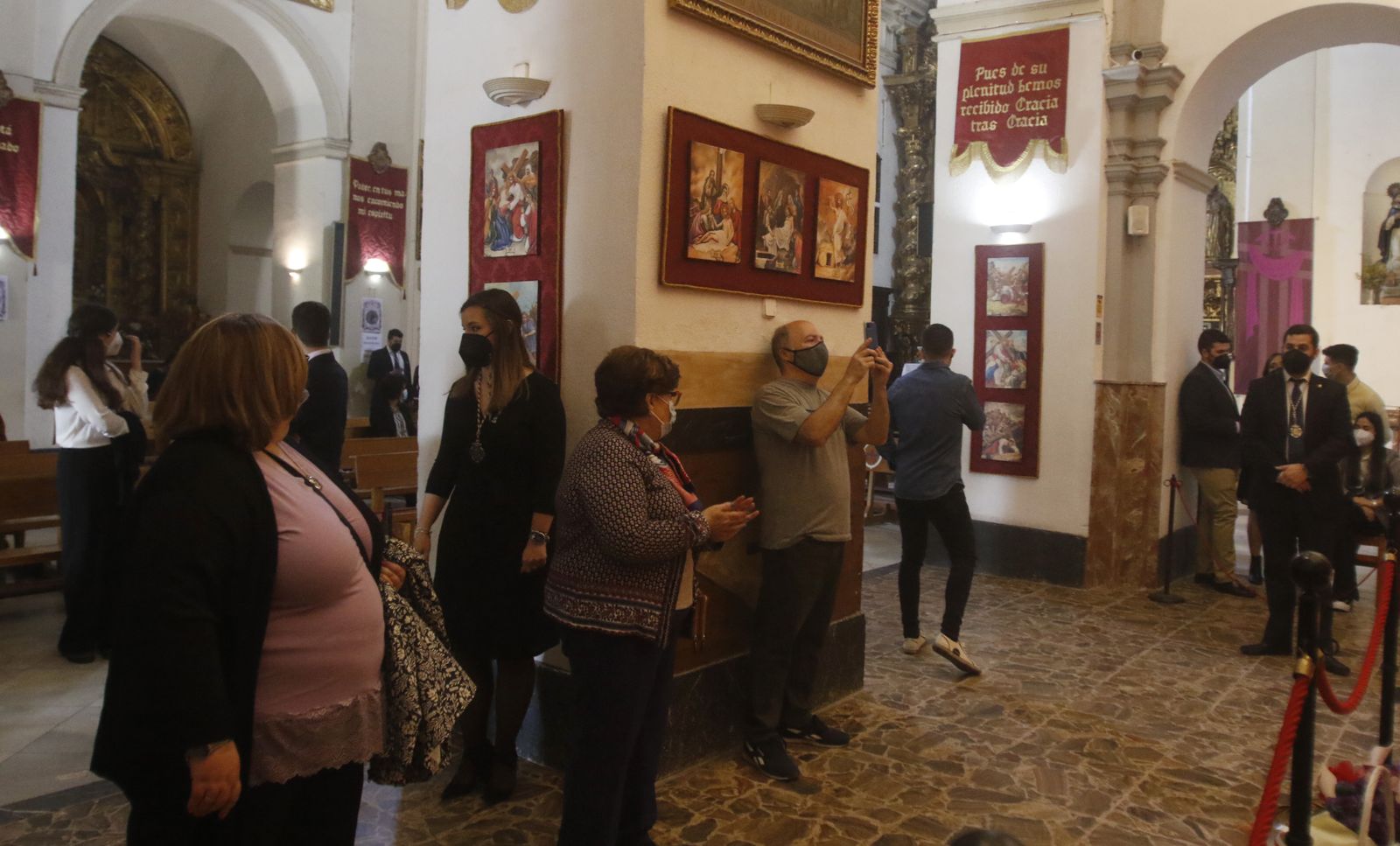 Hermandad del Cristo de Gracia.