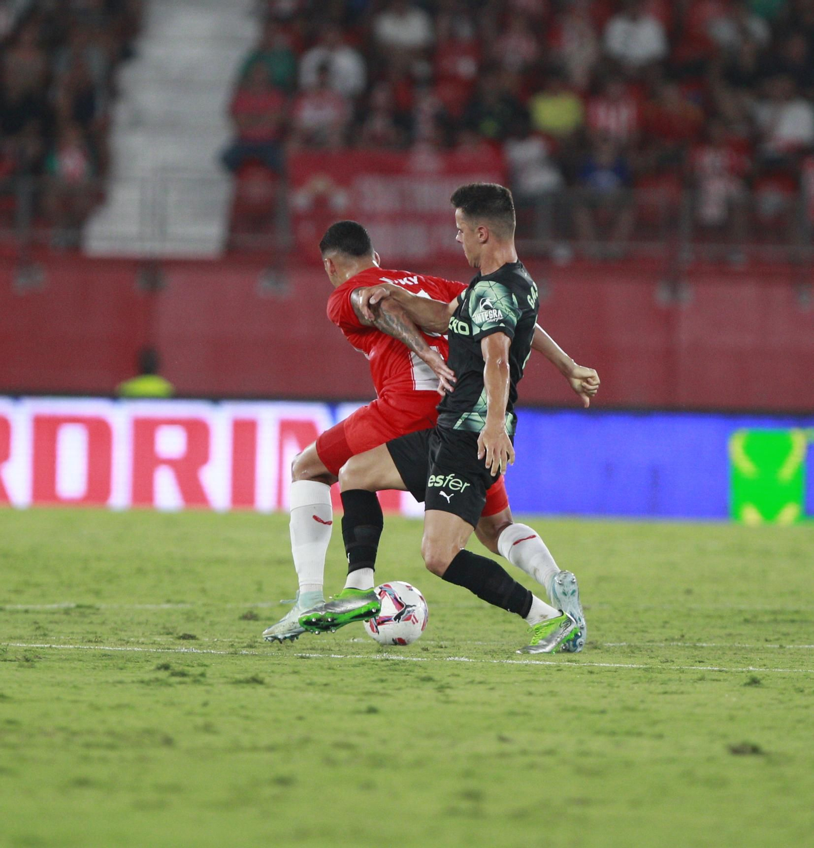 El partido U.D. Almería-Sporting de Gijón, en imágenes