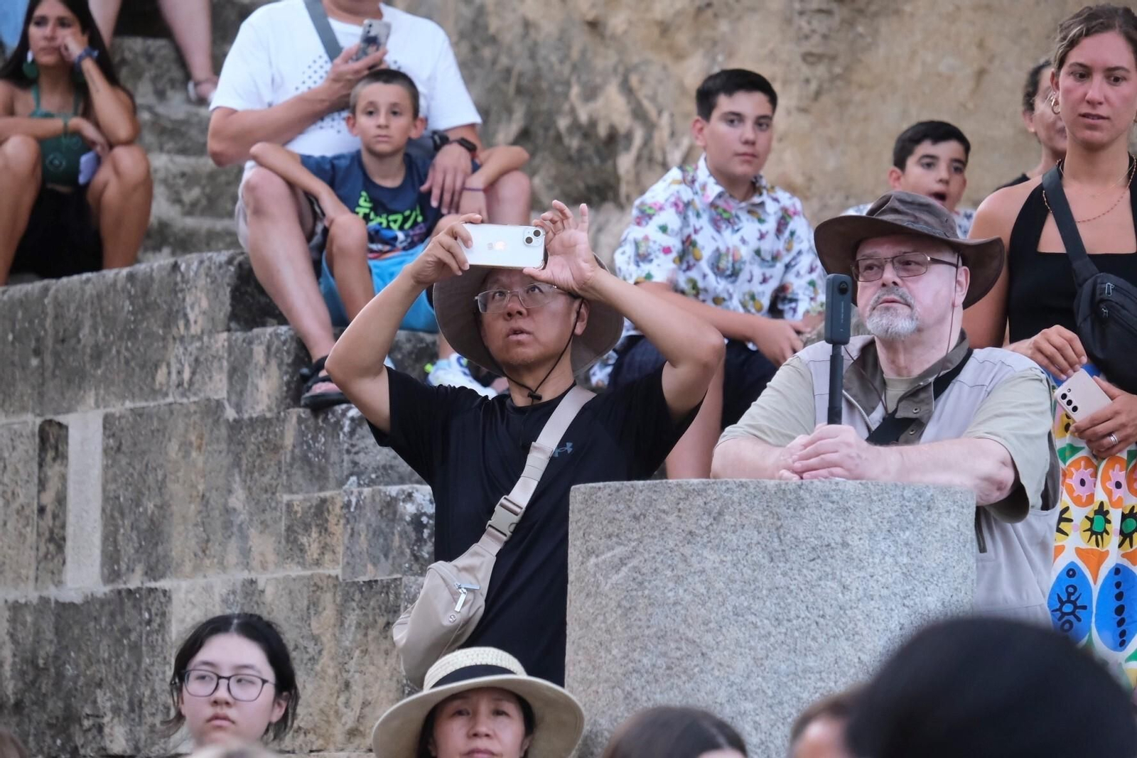 La procesión de la Virgen de Acá en Córdoba, en imágenes
