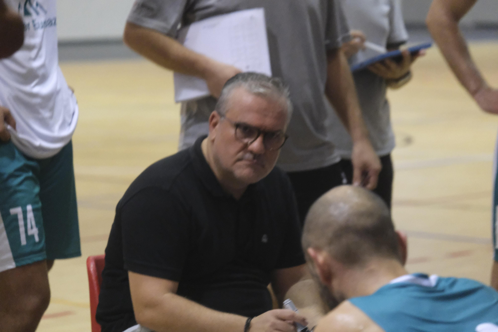 Las mejores imágenes del derbi entre UCB Camper Eurogaza y Coto Córdoba