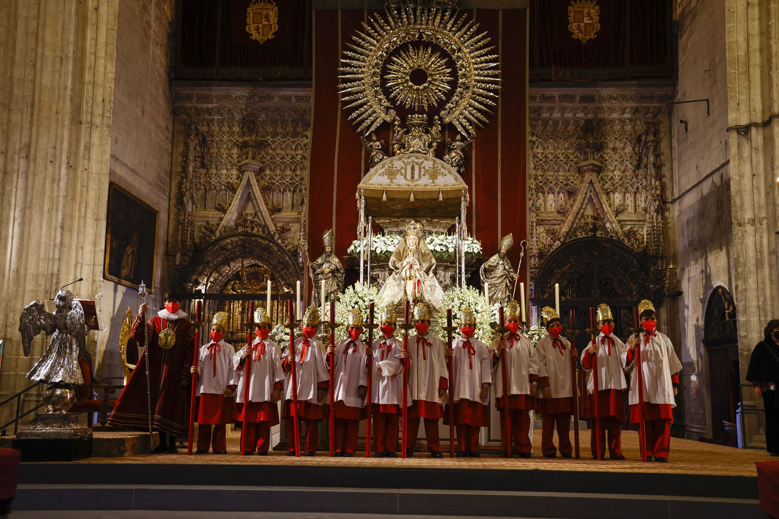 La procesión de la Virgen de los Reyes, en imágenes