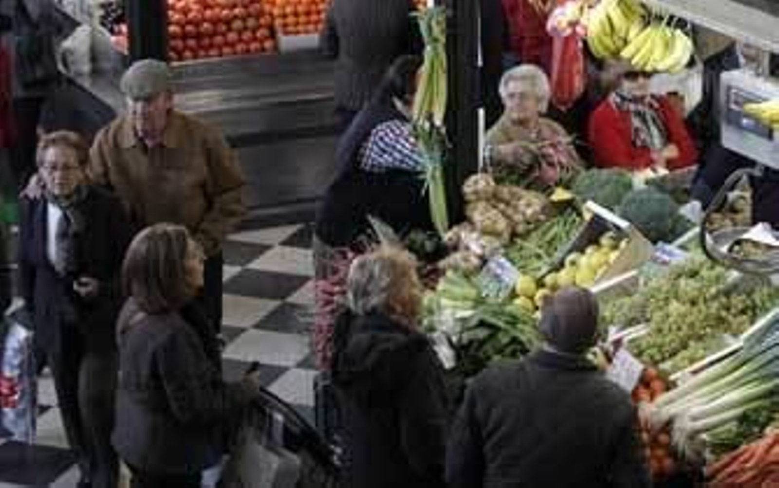 Imagen de uno de los puestos de la plaza de abastos. /Miguel Ángel González