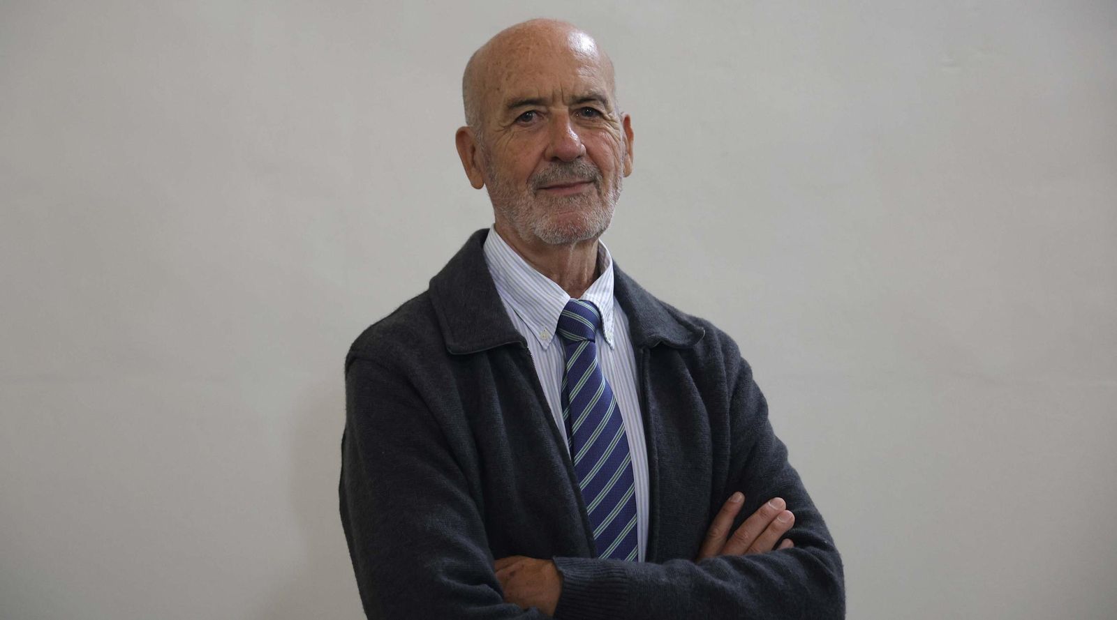 Fotos de la presentación de la guía de patrimonio de Tarifa de Andrés Sarria